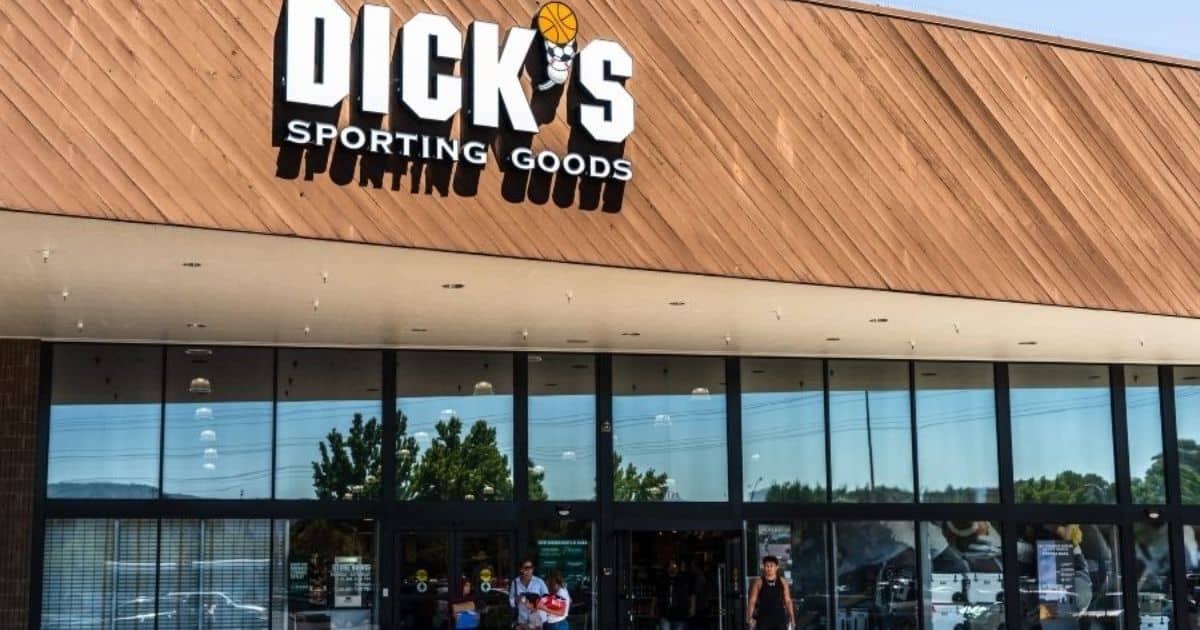What Time Does Dick's Sporting Goods Open On Black Friday