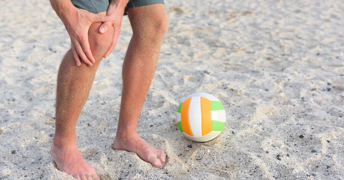 Common Knee Injuries in Beach Volleyball