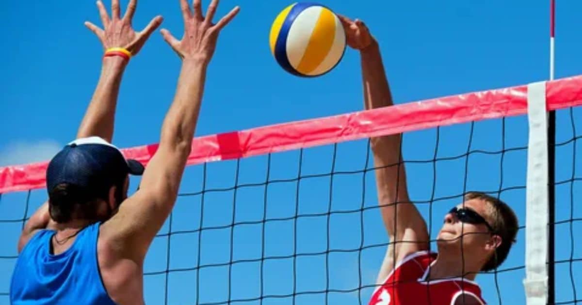 History of Foot Use in Beach Volleyball